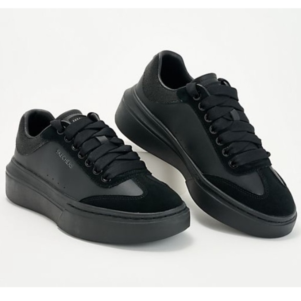 Martha Stewart x Skechers classic suede sneakers Cordova Spirit Memory foam NWT